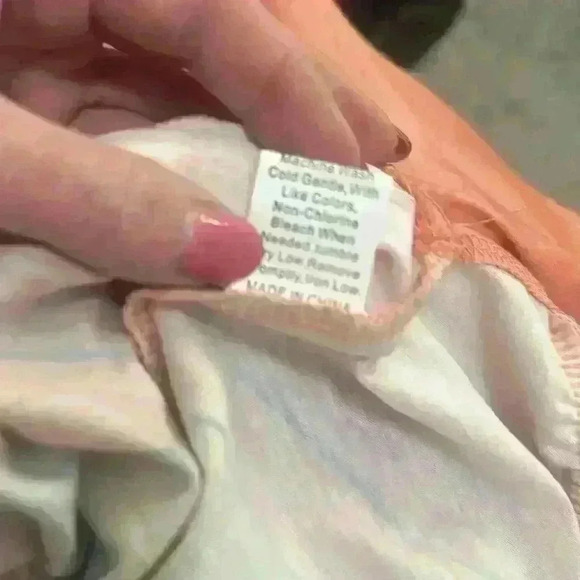 NWT Multicolored Chevron stripe Round-neck side slit tee Large Item# 7E - Picture 8 of 8